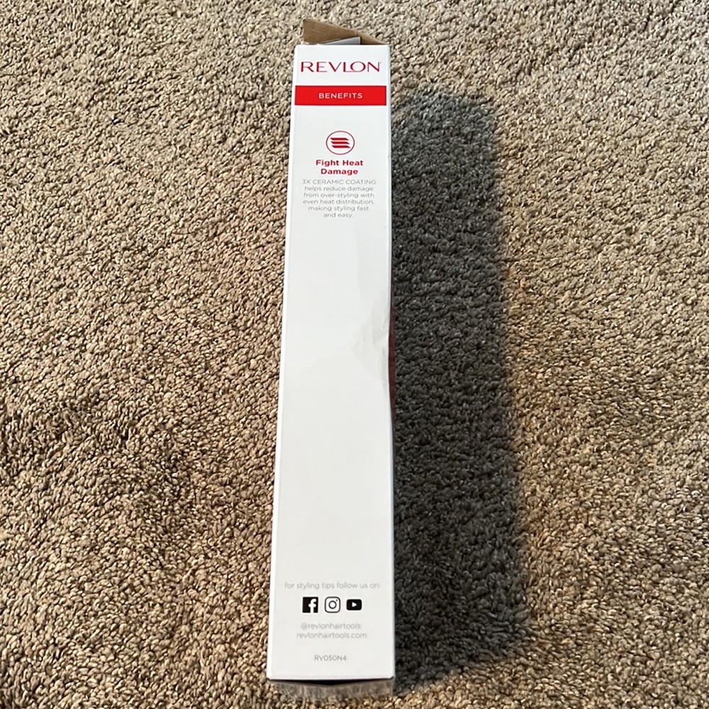 Revlon Curling Iron - Picture 2 of 4
